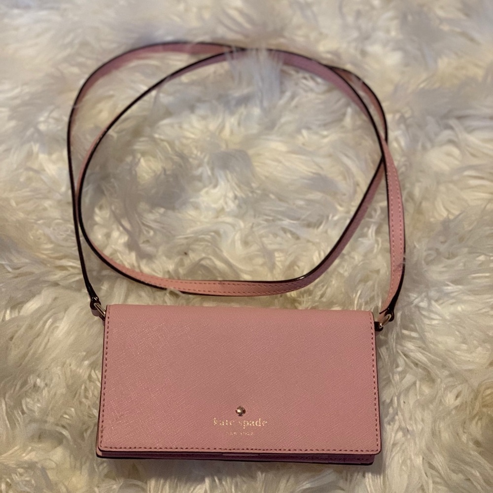 Small Kate Spade crossbody phone case/wallet